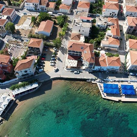 Hotel Miramare Pýlos Eksteriør bilde