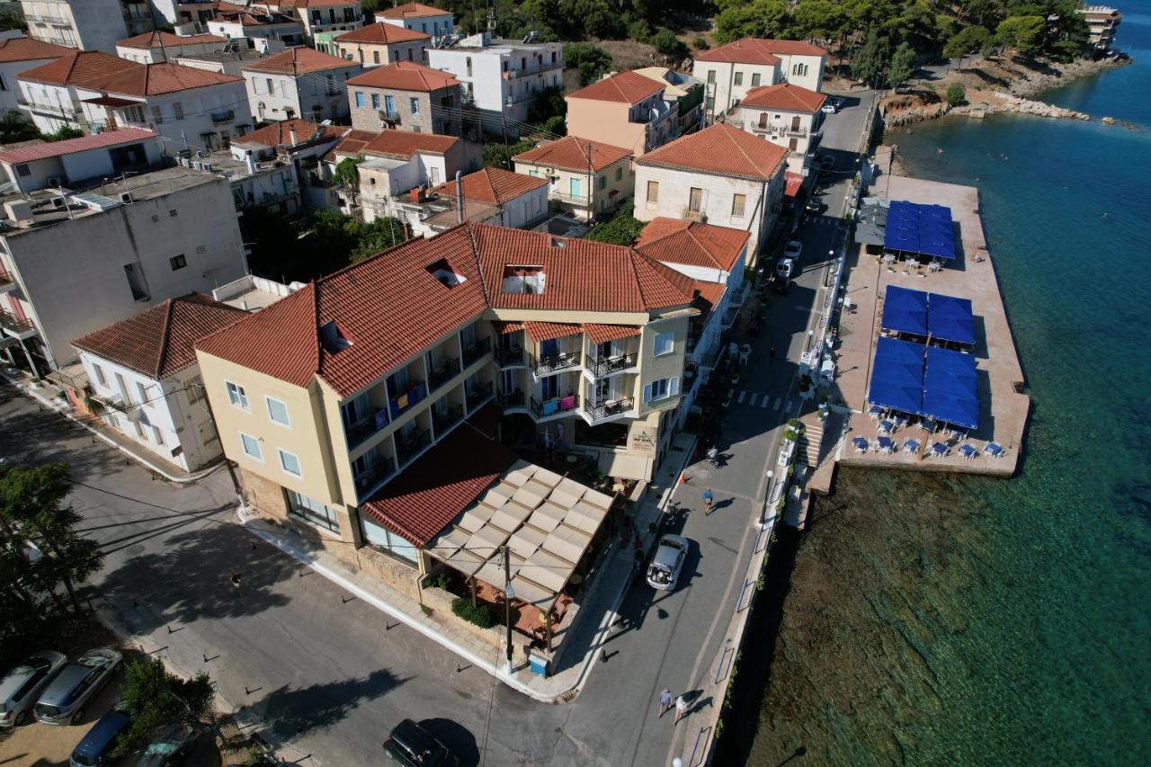 Hotel Miramare Pýlos Eksteriør bilde