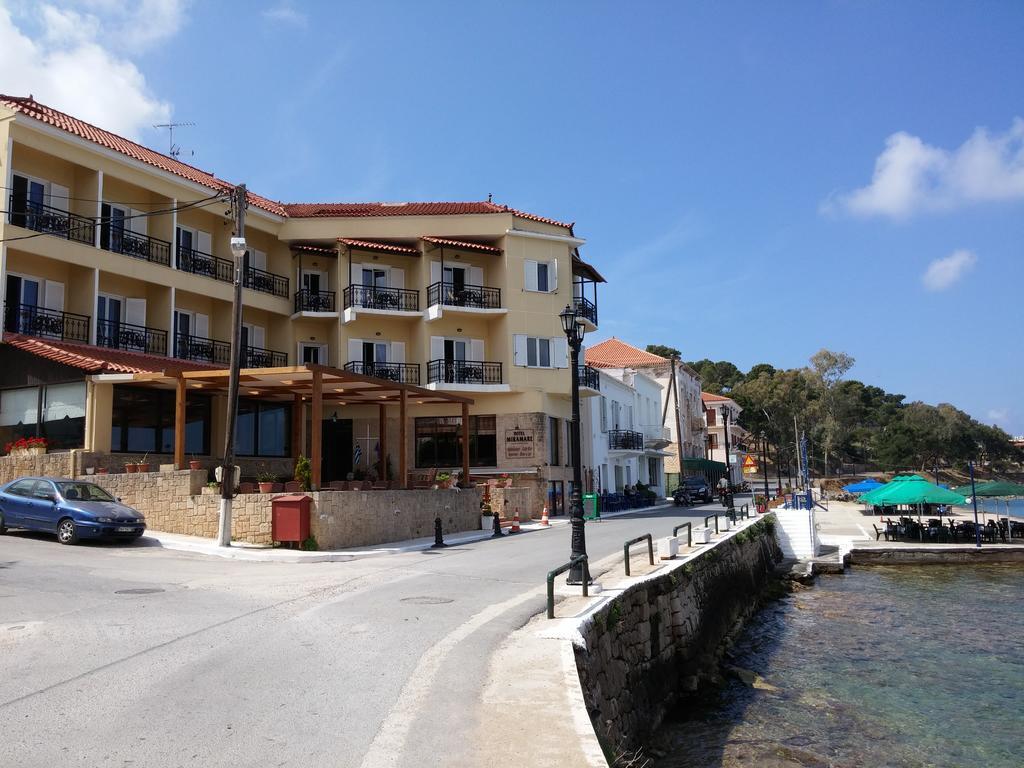 Hotel Miramare Pýlos Eksteriør bilde