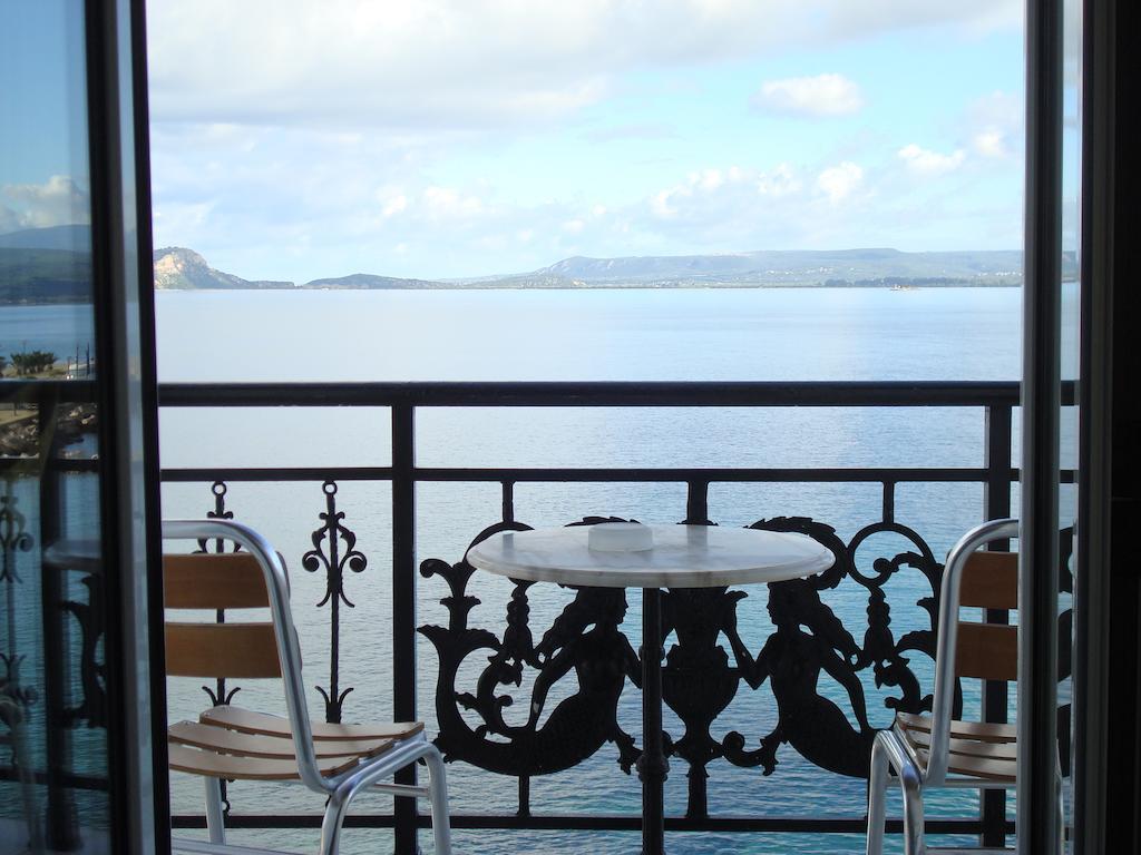 Hotel Miramare Pýlos Eksteriør bilde