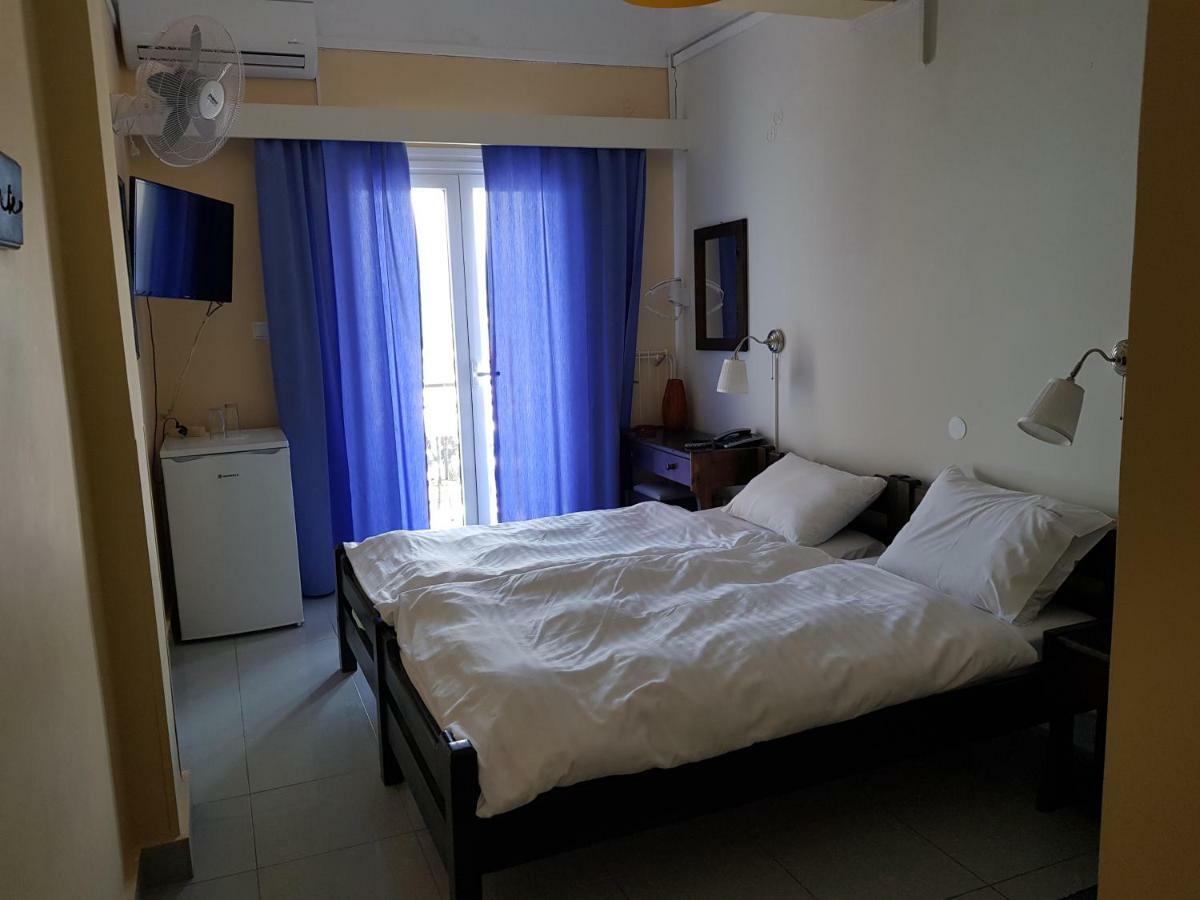 Hotel Miramare Pýlos Eksteriør bilde