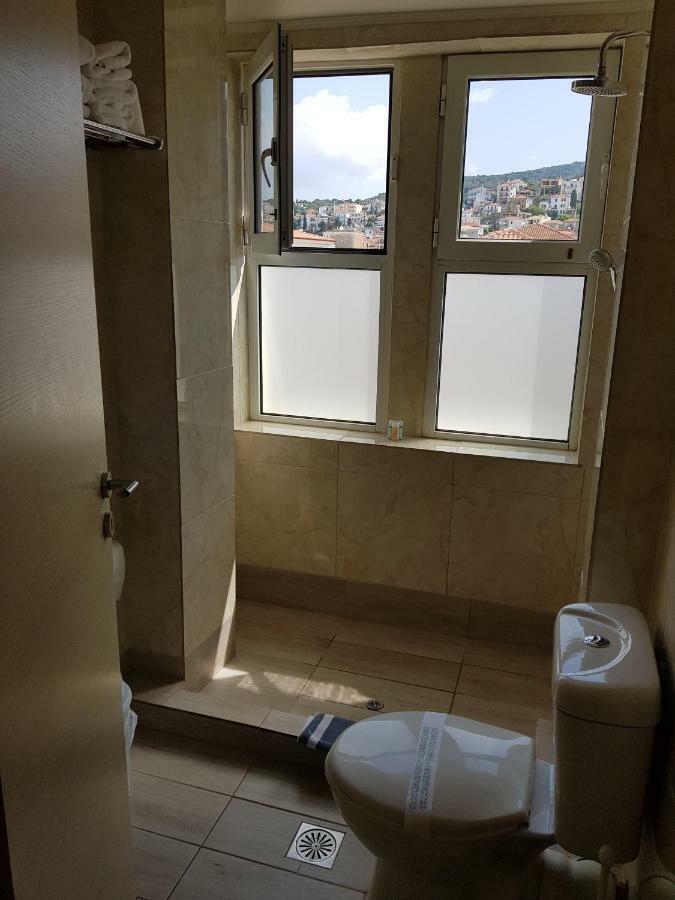 Hotel Miramare Pýlos Eksteriør bilde