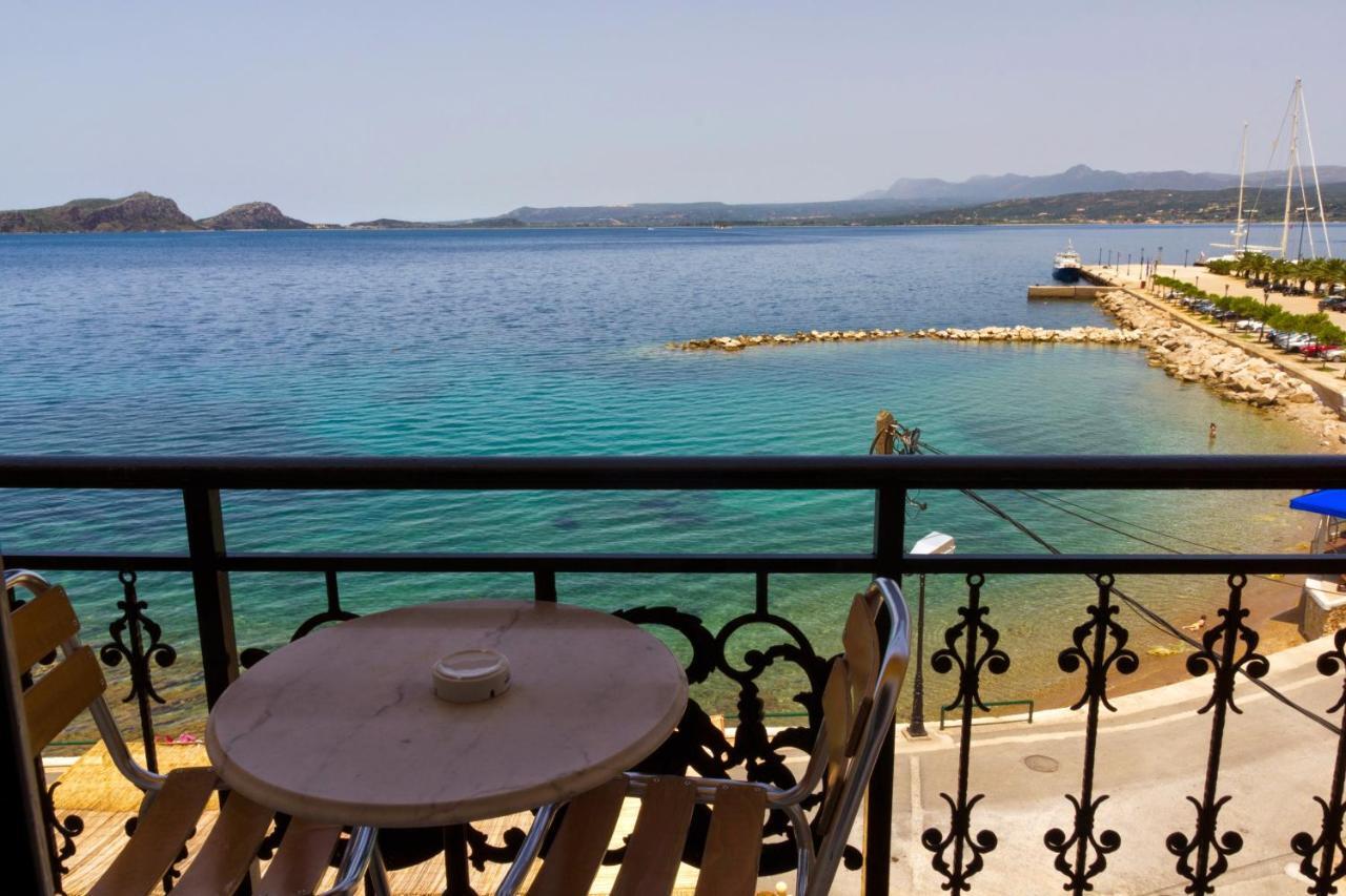 Hotel Miramare Pýlos Eksteriør bilde